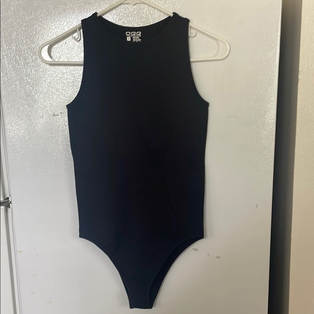 OQQ Medium Black Ribbed Bodysuit‎ One Piece Sleeveless High Neck